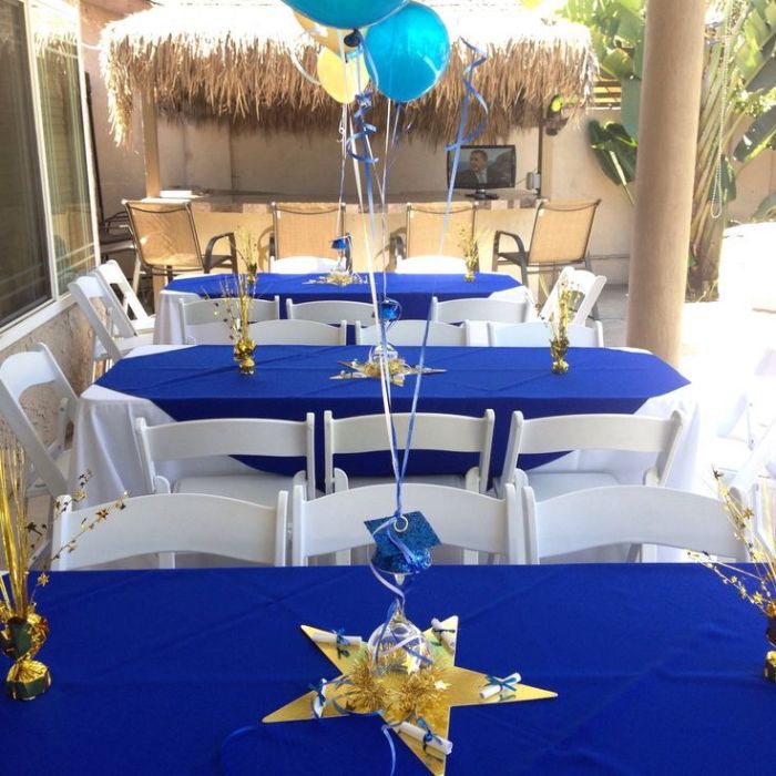 Table decor graduation party