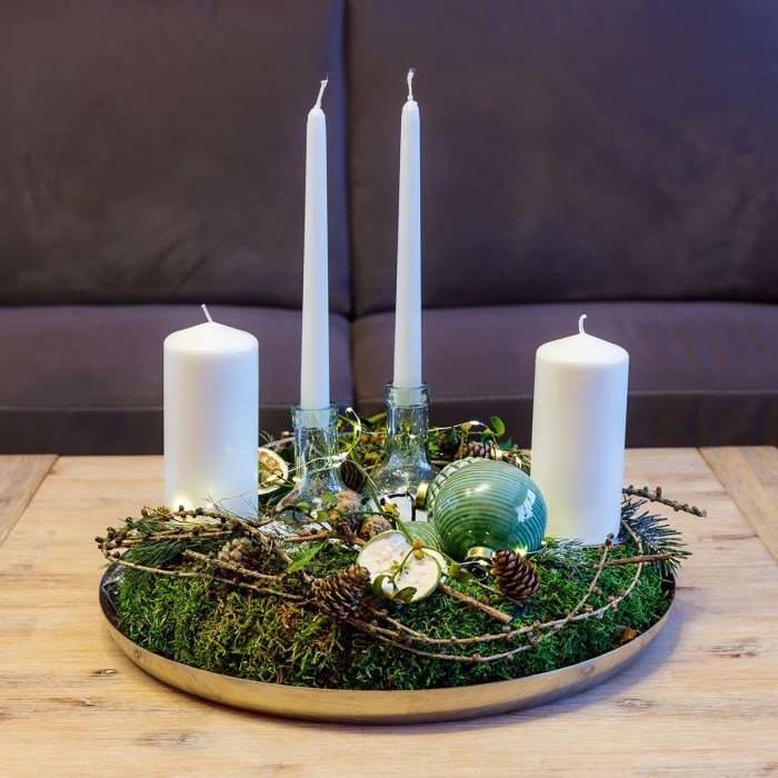 Christmas coffee table decor ideas