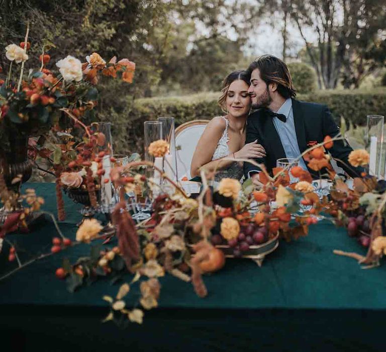 Fall wedding table decor