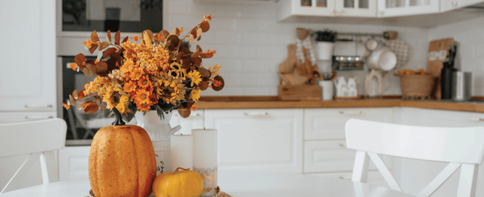 Fall kitchen table decor ideas