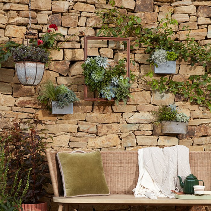 Outdoor porch wall decor