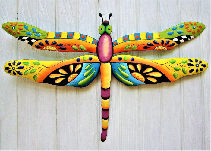 Metal dragonfly wall decor