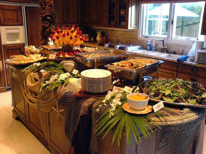 Buffet table decor ideas